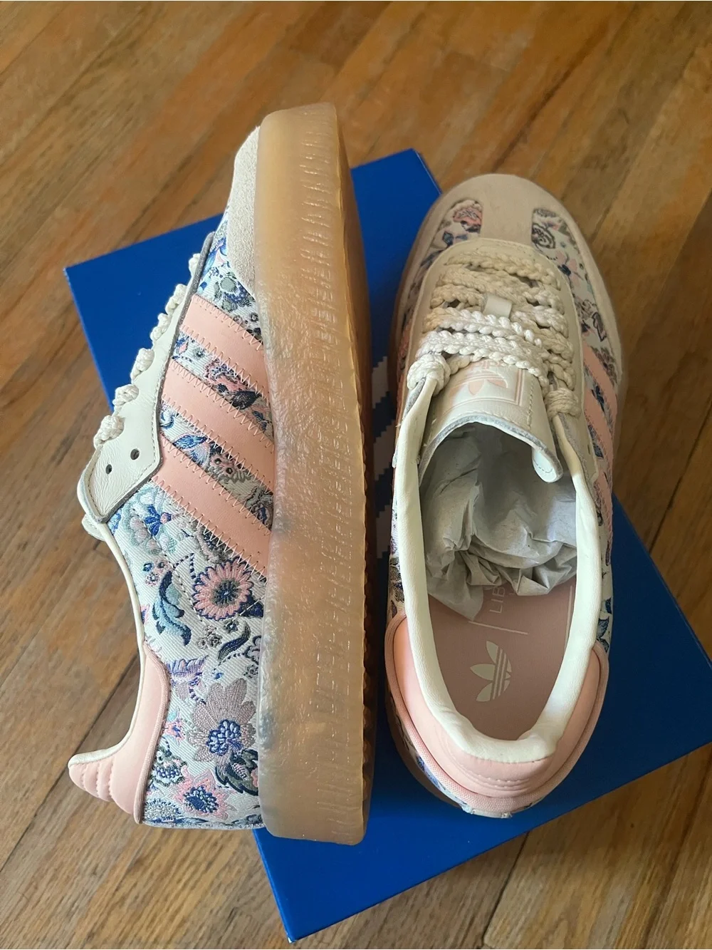 ADIDAS X LIBERTY LONDON COLLAB SAMBAE J UNISEX SIZE 7